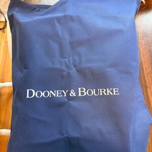 Dooney and Bourke purse